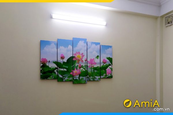 Hình ảnh Bộ tranh tường phòng khách đầm hoa sen in ép gỗ AmiA 915