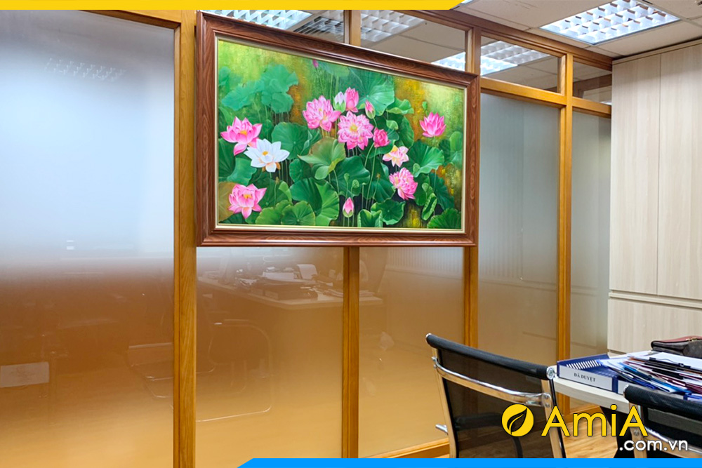 Hình ảnh Tranh đẹp hoa sen vẽ sơn dầu treo phòng giám đốc AmiA TSD 651