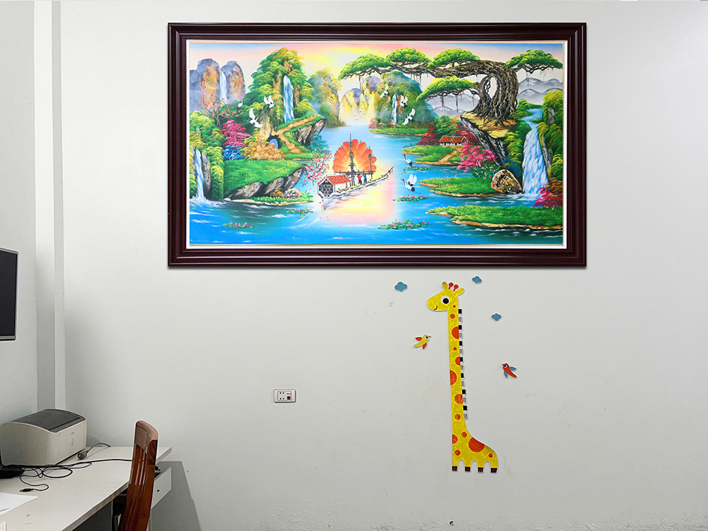 hinh anh tranh son thuy huu tinh son dau co khung